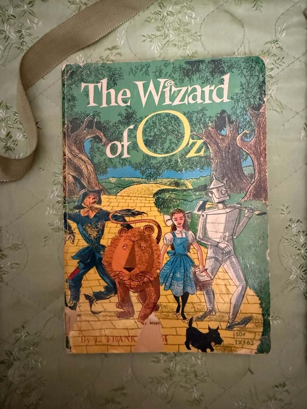 The Wizard of Oz by L. Frank Baum Scholastic TX163 Vintage Paperback